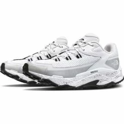 The North Face Vectiv Taraval Trail Running Shoes Women's 5 The North Face Vectiv Taraval Trail Running Shoes Women's -Winter Clothing Shop 101339 TNF WHTTNF BLK m